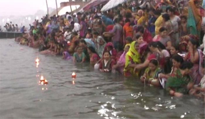 बंगाल : मकर संक्रांति पर गंगासागर में 30 लाख श्रद्धालुओं ने लगाई आस्था की डुबकी