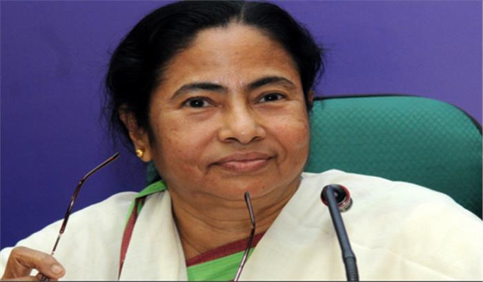 कांग्रेस ने जेडीएस से गठबंधन किया होता तो नतीजे अलग होते: ममता बनर्जी