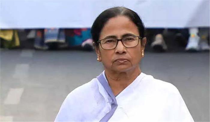 शिकागो भाषण की 125वीं जयंती पर विवेकानंद को ममता ने किया नमन शिकागो भाषण की 125वीं जयंती पर विवेकानंद को ममता ने किया नमन