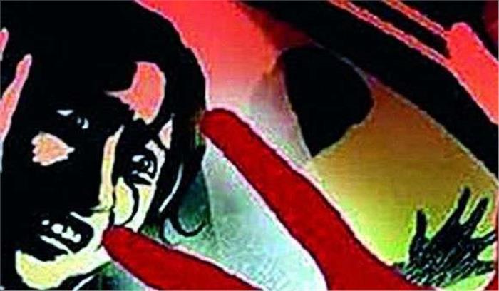  पश्चिम बंगाल में  20 वर्षीय युवक ने 100 साल की वृद्धा से किया दुष्कर्म