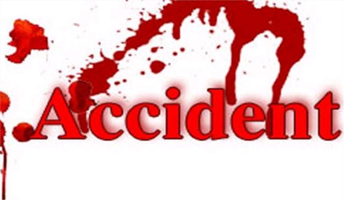 व्हील ट्रॉली के नीचे आया मालगाड़ी का गार्ड, मौत