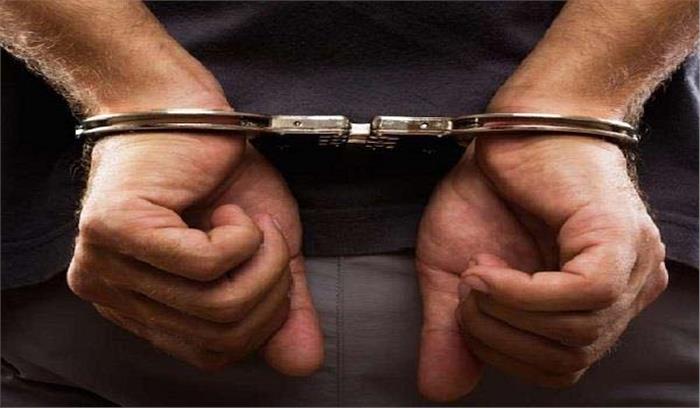 पत्नी की हत्या करने के आरोप में पति गिरफ्तार