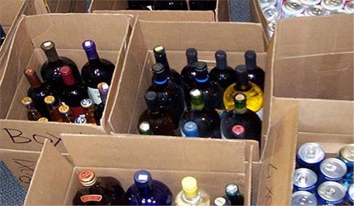  मध्यप्रदेश :कार से देशी शराब बरामद