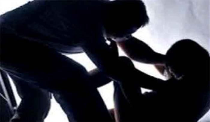 महिला के साथ घर में घुस कर जेठ ने किया बलात्कार