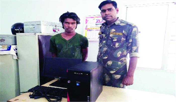 महिला का गला दबाकर चोरी करने वाले गिरफ्तार