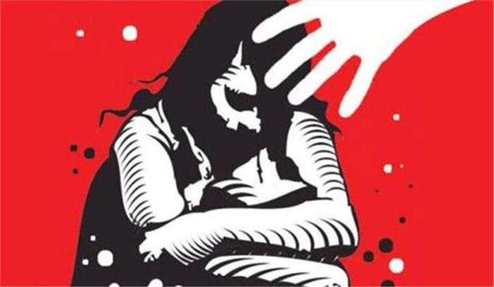 महिला ने 2 वरिष्ठ अधिकारियों पर लगाए यौन उत्पीड़न के आरोप