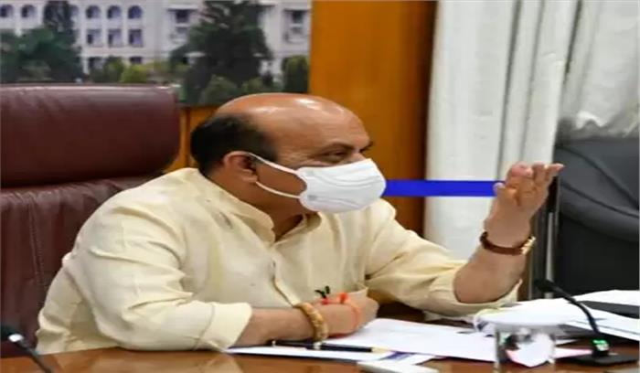 महिला को पुलिस ने सीएम से मिलने से रोका, सीएम ने दिया कार्रवाई का आश्वासन