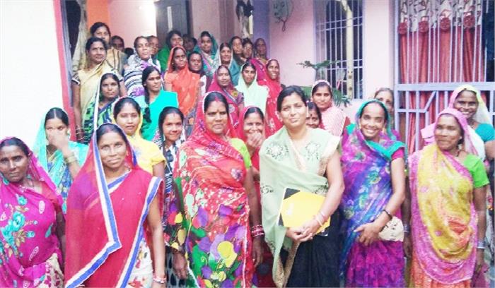 महिला सशक्तिकरण पर परिचर्चा महिला सशक्तिकरण पर परिचर्चा