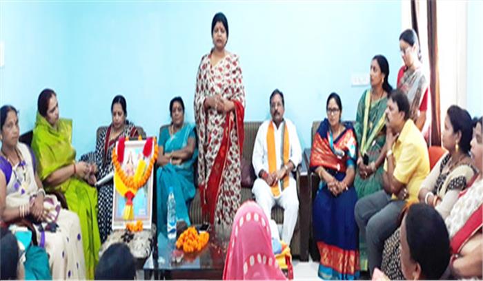 सरोज पांडेय के नेतृत्व में होगा महिला सम्मेलन