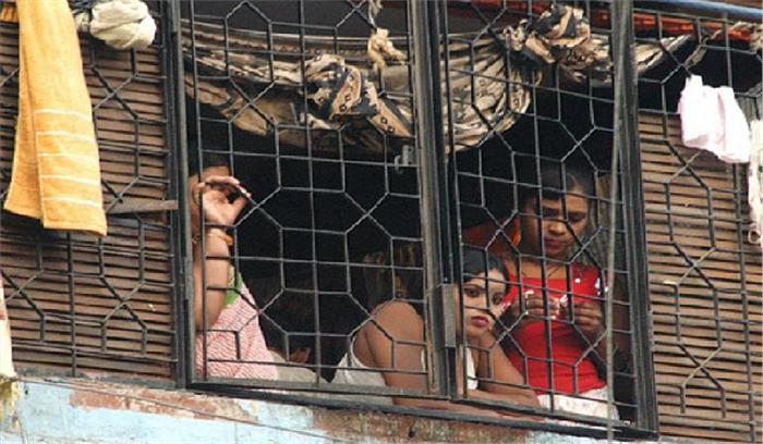 जीबी रोड से नाबालिग को छुड़ाया