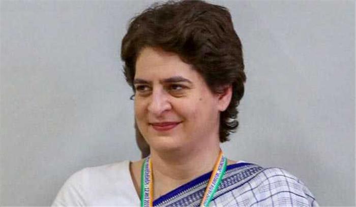 किसके इशारे पर काम कर रहा था दविंदर, जाँच हो : प्रियंका