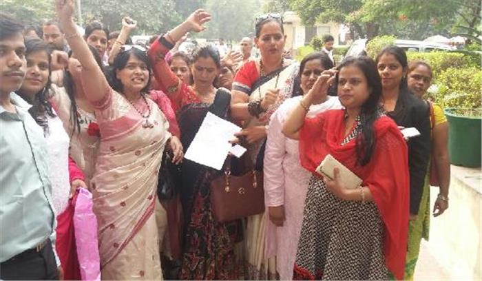 लोकसभा व विस में महिलाओं को मिले 33 प्रतिशत आरक्षण : जैन