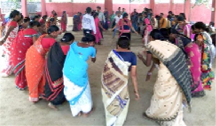 विश्व कीर्तिमान स्थापित करने 29 को जुटेगीं 10 हजार महिलाएं