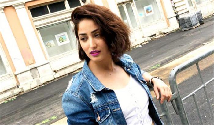 हमेशा मुद्दे आधारित फिल्में करना जरूरी नहीं : यामी गौतम हमेशा मुद्दे आधारित फिल्में करना जरूरी नहीं : यामी गौतम