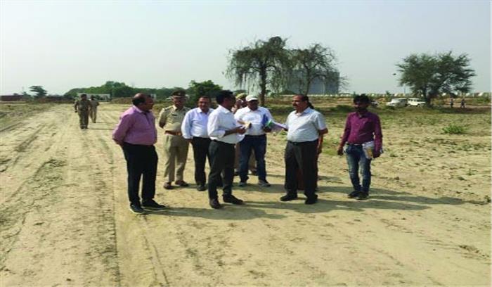 यमुना एक्सप्रेसवे, यमुना 900 भूखंडों पर देगा दिसम्बर 2018 तक कब्जा