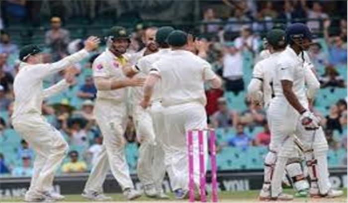 एडिलेड टेस्ट : पाकिस्तान लगातार दूसरी बार पारी की हार के करीब