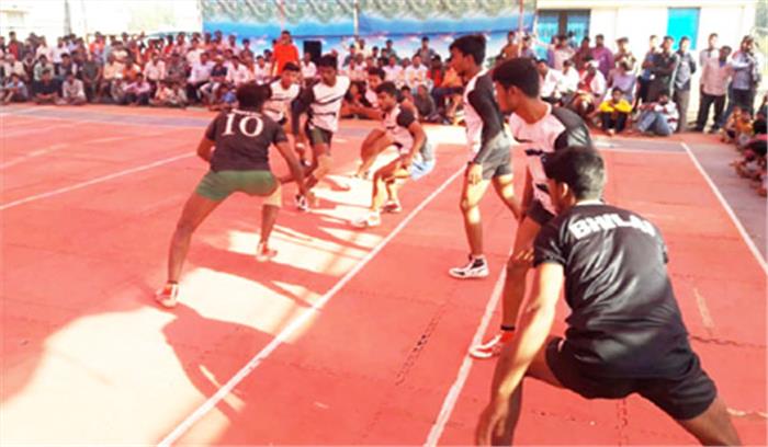 कबड्डी एवं चौसर प्रतियोगिता आयोजित