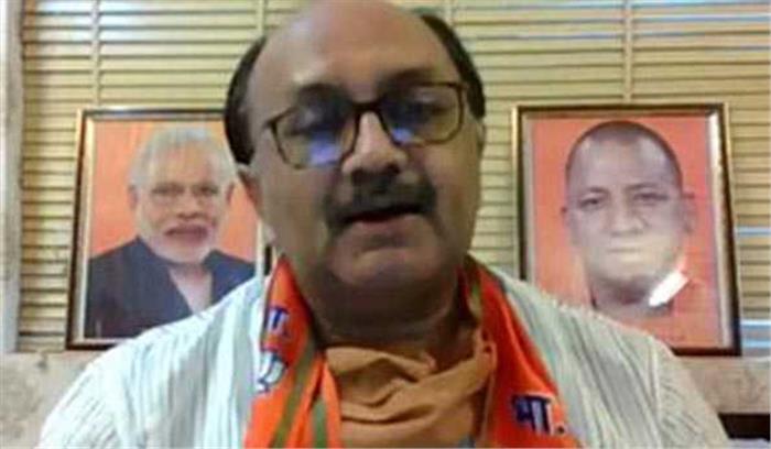 योगी जनता के बीच, अखिलेश एसी कमरे में कर रहे है ट्वीट : सिद्धार्थनाथ