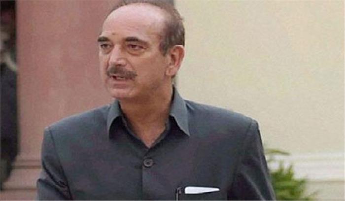 गुलाम नबी आजाद ने यूपी के मुख्यमंत्री से इस्तीफे की मांग की