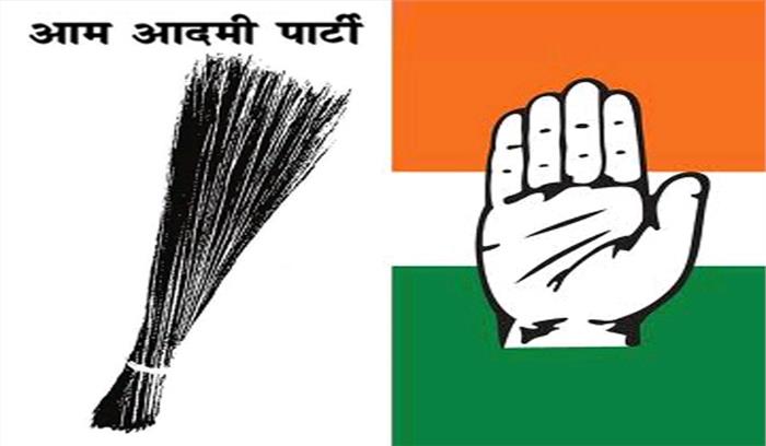 आप से लड़ने के लिए एकजुट हुए कांग्रेस नेता, शीला ने संभाला मोर्चा, माकन ने मांगी माफी आप से लड़ने के लिए एकजुट हुए कांग्रेस नेता, शीला ने संभाला मोर्चा, माकन ने मांगी माफी