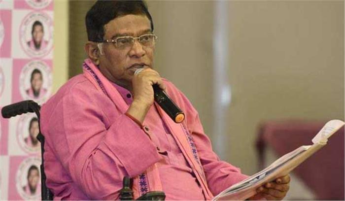 युवा जनता कांग्रेस ने सौपा सीएमओ को ज्ञापन