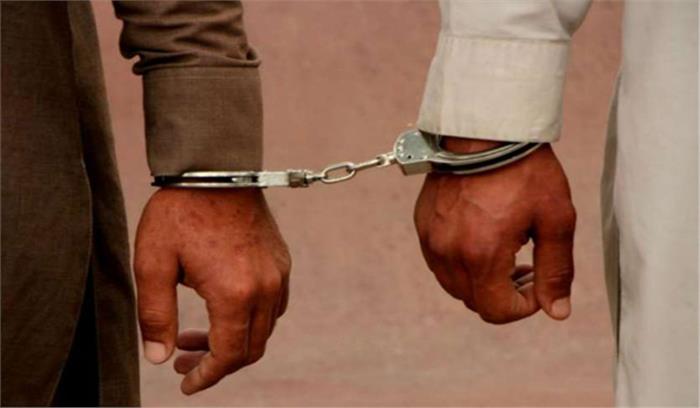 युवक की हत्या के आरोप में 2 सगे भाई गिरफ्तार युवक की हत्या के आरोप में 2 सगे भाई गिरफ्तार