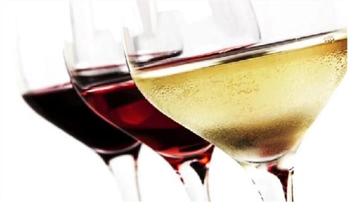 युवक से 17 नग अंग्रेजी व देशी शराब जप्त