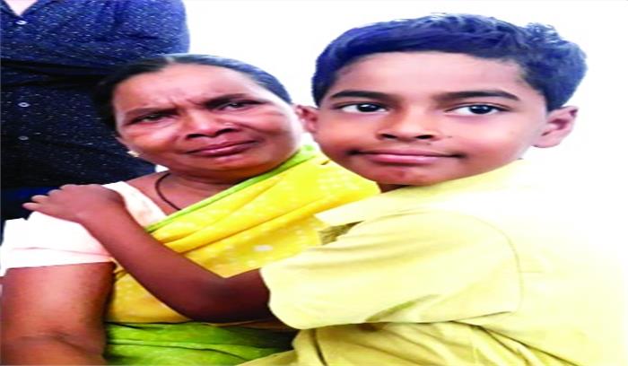 युवा संकल्प संगठन ने सोनू मुड़ा से लापता बेटे को मिलाया माँ से