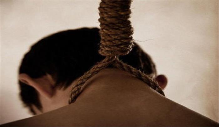 युवक ने फांसी लगाकर की आत्महत्या युवक ने फांसी लगाकर की आत्महत्या