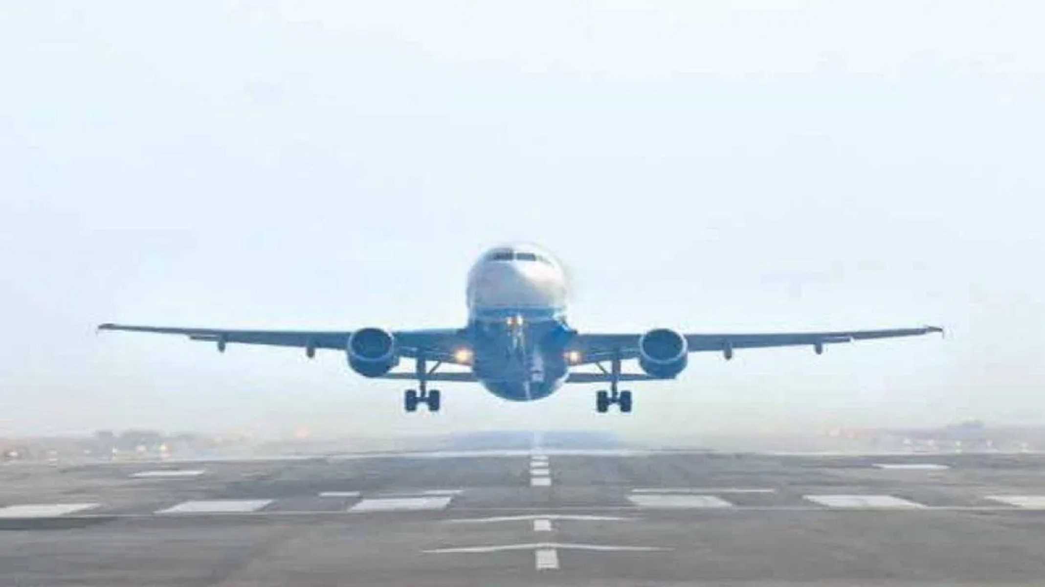 Jammu Kashmir: कश्मीर में आज अपराह्न बाद विमान सेवा शुरू