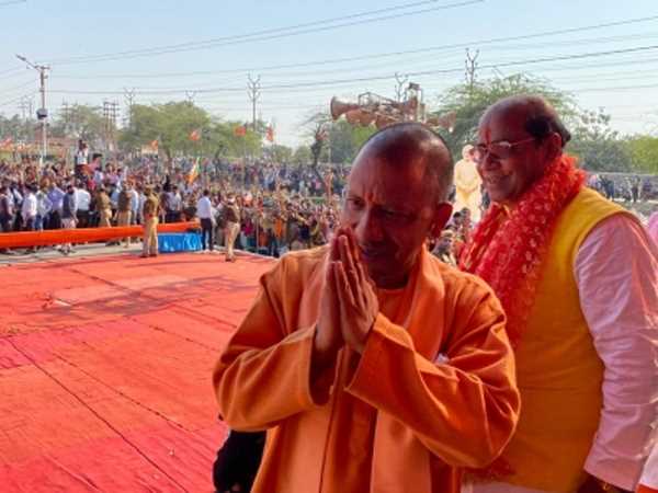भाजपा छोड़कर भागे छुट भइयों को सीट बचाने के लाले : योगी