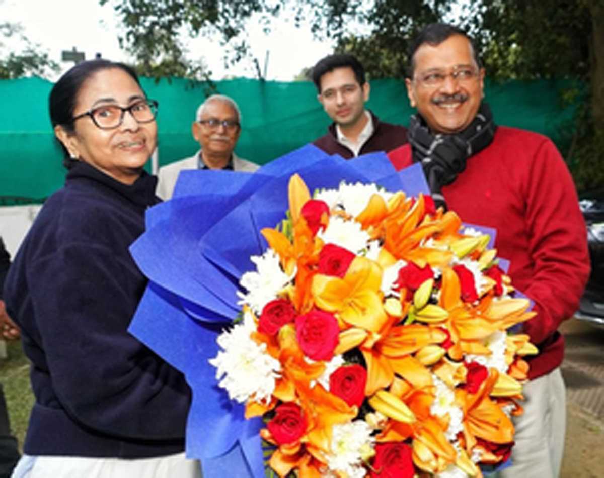 प्रधानमंत्री से मुलाकात के दौरान ममता के साथ रहेंगे 10 तृणमूल सांसद