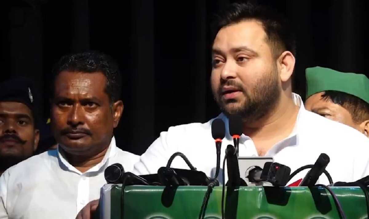 लालू यादव ने गरीबों को बसाया था, आज की सरकार हटाने का काम कर रही : तेजस्वी यादव