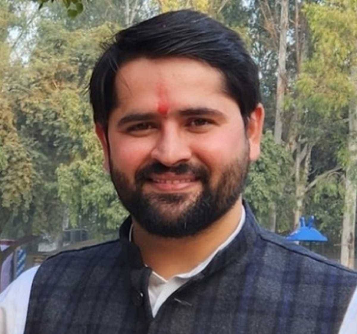 केजरीवाल की तरह प्री-जश्न नहीं मनाएंगे, हम एमसीडी जीत रहे हैं : अजय सहरावत