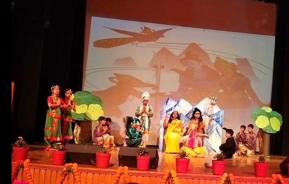 जे.एस. एकेडमी के वार्षिकोत्सव में बच्चों ने दी मनमोहक प्रस्तुति