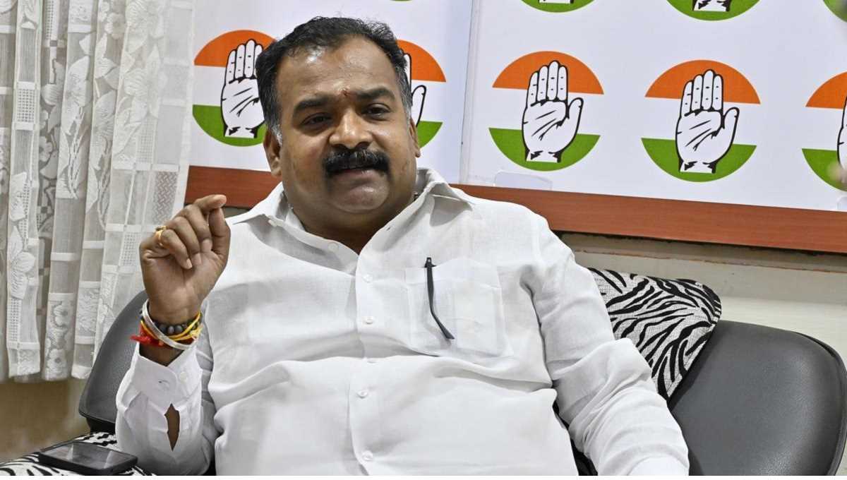 कांग्रेस सांसद मणिकम टैगोर ने सेना मुख्यालय से 1971 के युद्ध की तस्वीर हटाने को लेकर स्थगन प्रस्ताव का दिया नोटिस