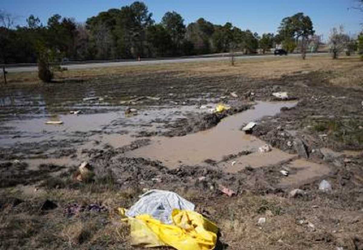 लुइसियाना तट पर हेलिकॉप्टर दुर्घटना में लापता चार लोगों की तलाश रोकी गई