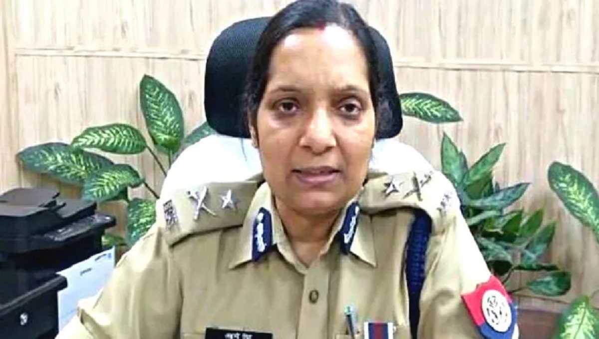 त्योहारों में शांति व्यवस्था भंग करने वालों को बख्शा नहीं जाएगा : नोएडा पुलिस कमिश्नर