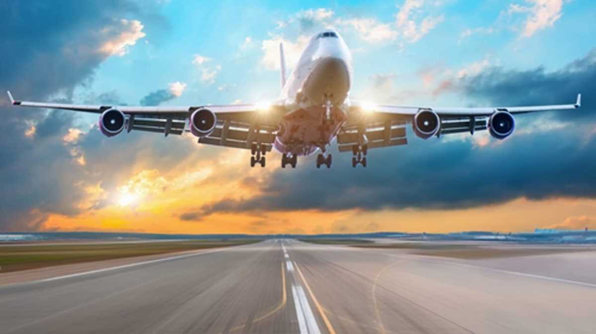 महामारी के बाद यात्रा में उछाल से एयरलाइंस को हुई अच्छी आय : विशेषज्ञ