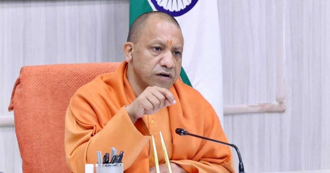 Lucknow News : सीएम योगी ने कहा, ठंड के मौसम में कोई भी व्यक्ति सड़क पर सोता नजर न आए