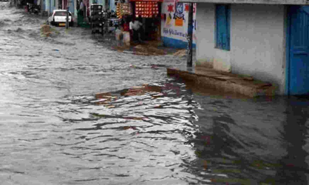बाढ़ प्रभावित तेलंगाना का दौरा करेगी केंद्रीय टीम बाढ़ प्रभावित तेलंगाना का दौरा करेगी केंद्रीय टीम