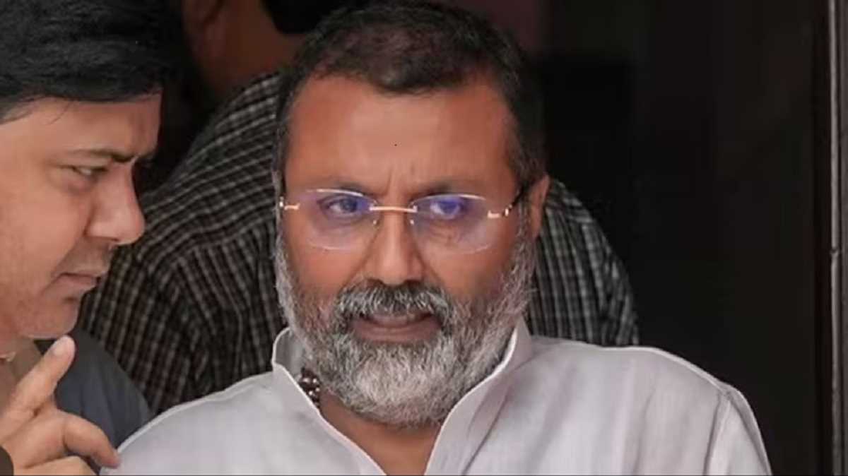 निशिकांत दुबे ने पूर्व चुनाव आयुक्त पर लगाए आरोप, कहा- झारखंड में घुसपैठियों को आपके कार्यकाल में वोटर बनाया गया