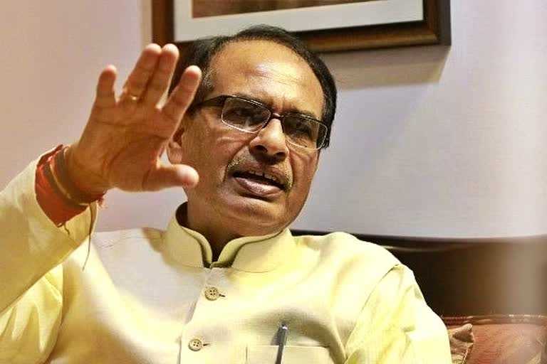 मैं सीएम की रेस में नहीं : शिवराज सिंह चौहान