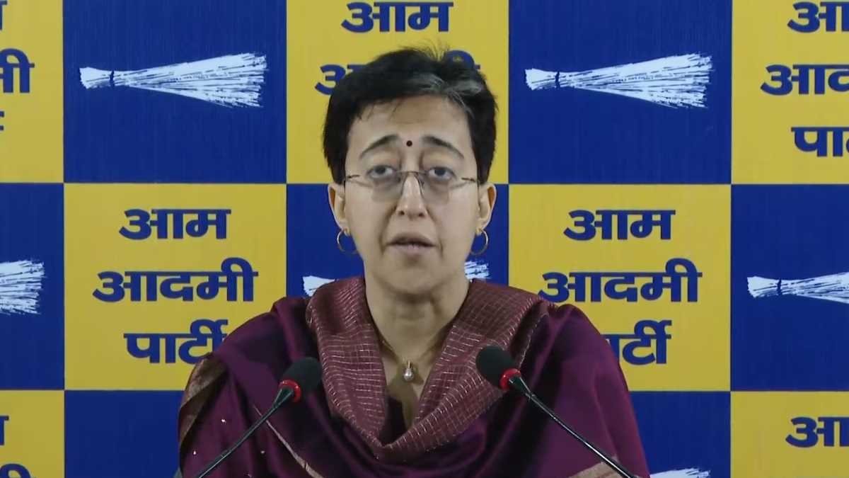 दिल्ली में पावर कट की समस्या पर आतिशी ने उठाए सवाल, कहा- लोग खरीदने लगे हैं इनवर्टर