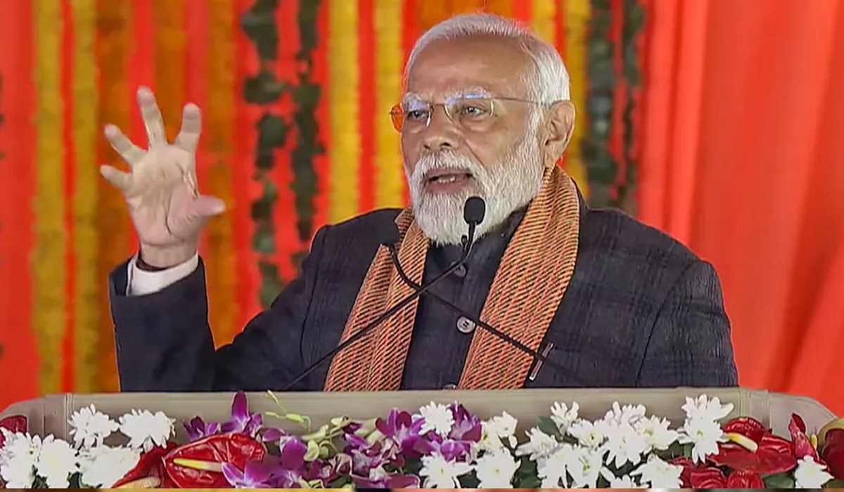 दुनिया को भारत के बारे में बतायें रचनाकार:पीएम मोदी दुनिया को भारत के बारे में बतायें रचनाकार:पीएम मोदी