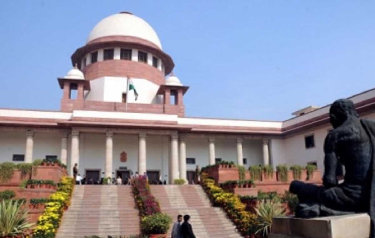 2016 के नोटबंदी के फैसले से जुड़े रिकॉर्ड जमा करें: सुप्रीम कोर्ट