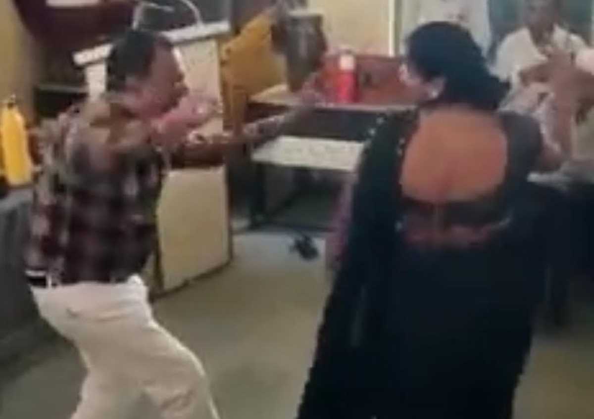 शिक्षकों के अभद्र डांस का वीडियो वायरल, दो प्रभारी प्राचार्य निलंबित