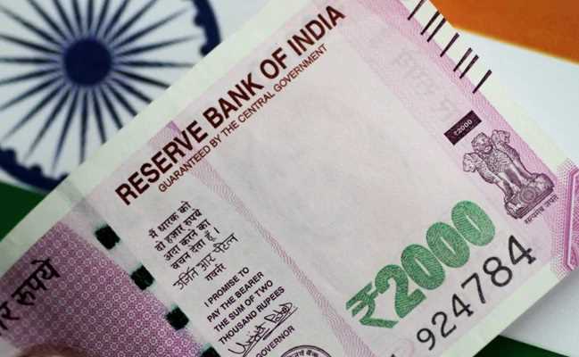 केंद्र सरकार ने 8 सार्वजनिक क्षेत्र की कंपनियों को अपने शेयर बायबैक करने को कहा