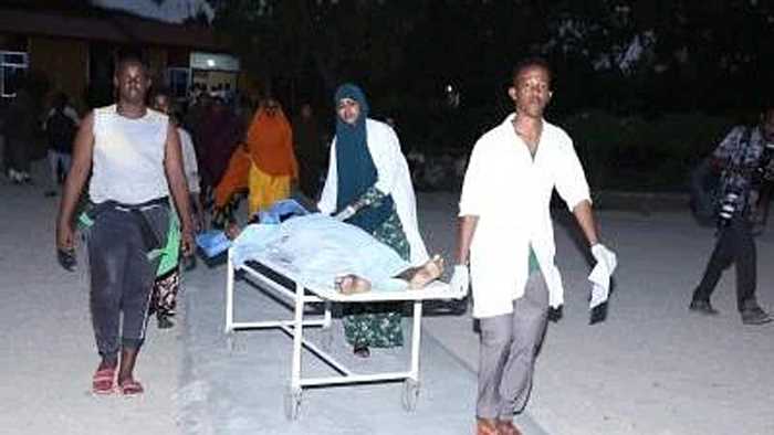 सोमालिया के मशहूर होटल पर आतंकी हमला, 21 लोगों की मौत: मंत्री