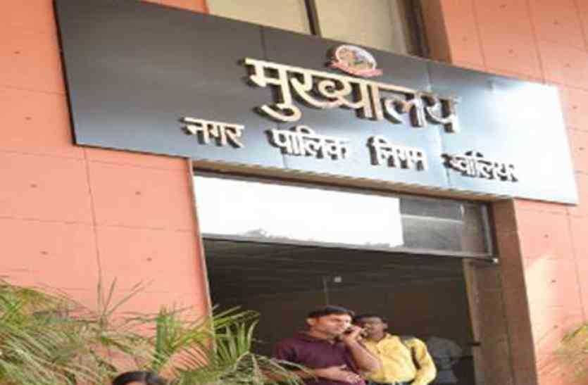 अमृत योजना उगल रही  भ्रष्टाचार का जहर, पार्षदों ने उठाये गुणवत्ता पर सवाल